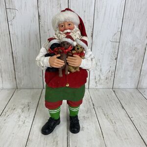 CLOTHTIQUE Possible Dreams Santa- Group Hug Puppies Dept 56 Christmas